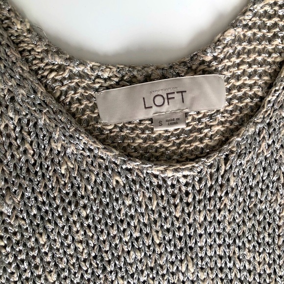 Anna Taylor loft knitted tank top. A bit shiny . - Picture 3 of 3